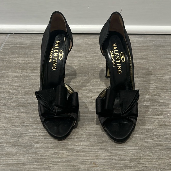 Valentino black satin peeptoe stiletto heels - Picture 1 of 8